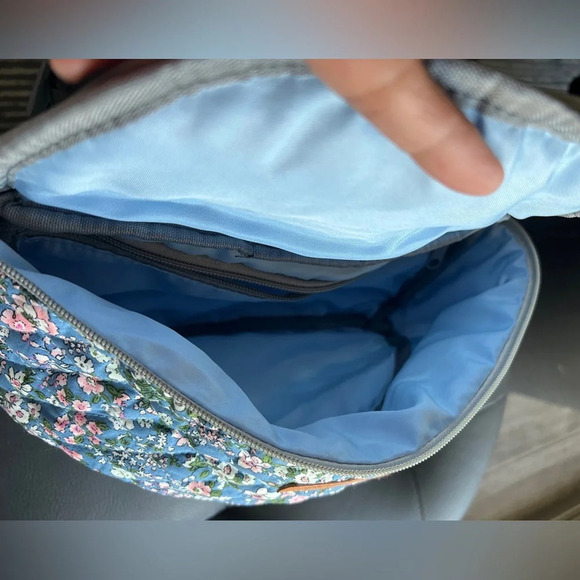 Hanfetch larger Fanny Pack blue floral - Picture 6 of 12